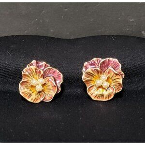 MT Goldtone Enamel Round Faux Pearl Flower Shape Stud Earrings